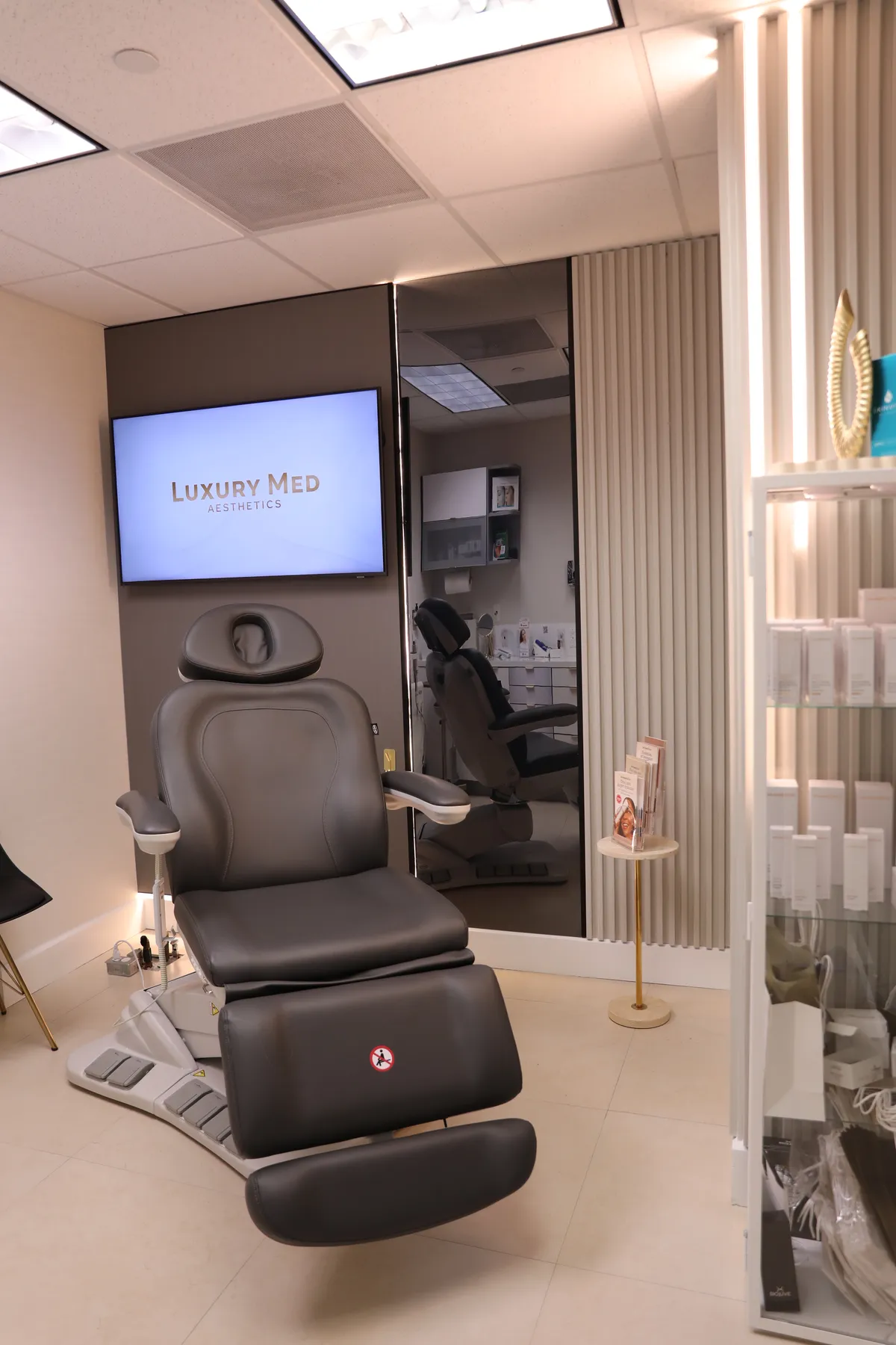 Treatment suite